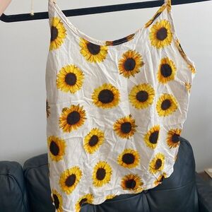 💕Sunflowers Top💕